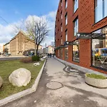 Haus Apartment#luxury Residential#balcony#free Parking Apartament