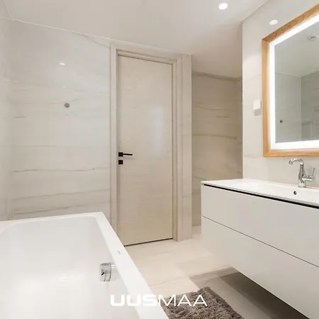 Haus Apartment#luxury Residential#balcony#free Parking *