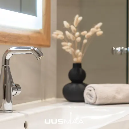 Korter Haus Apartment#luxury Residential#balcony#free Parking