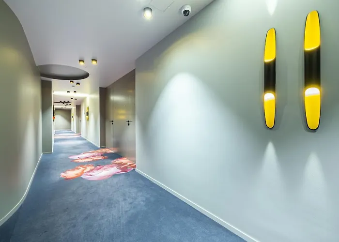 Haus Apartment#luxury Residential#balcony#free Parking 公寓